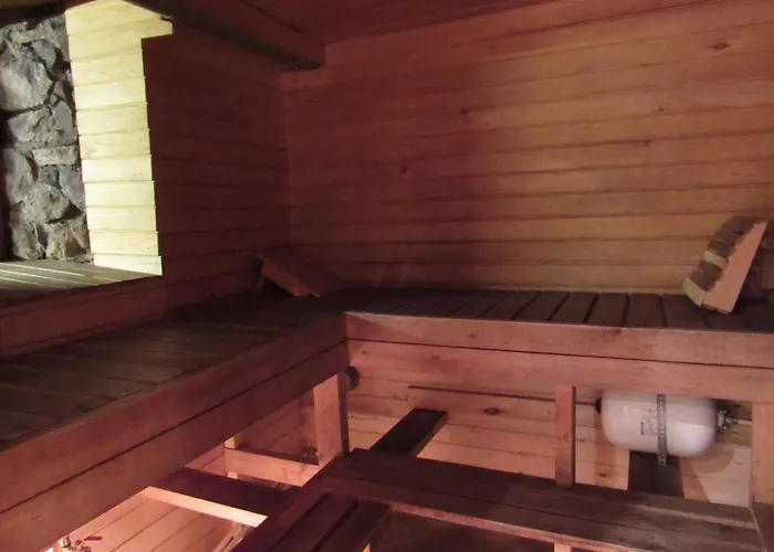 Metsatu Valge Elevandi Puhkemaja Дом отдыха *